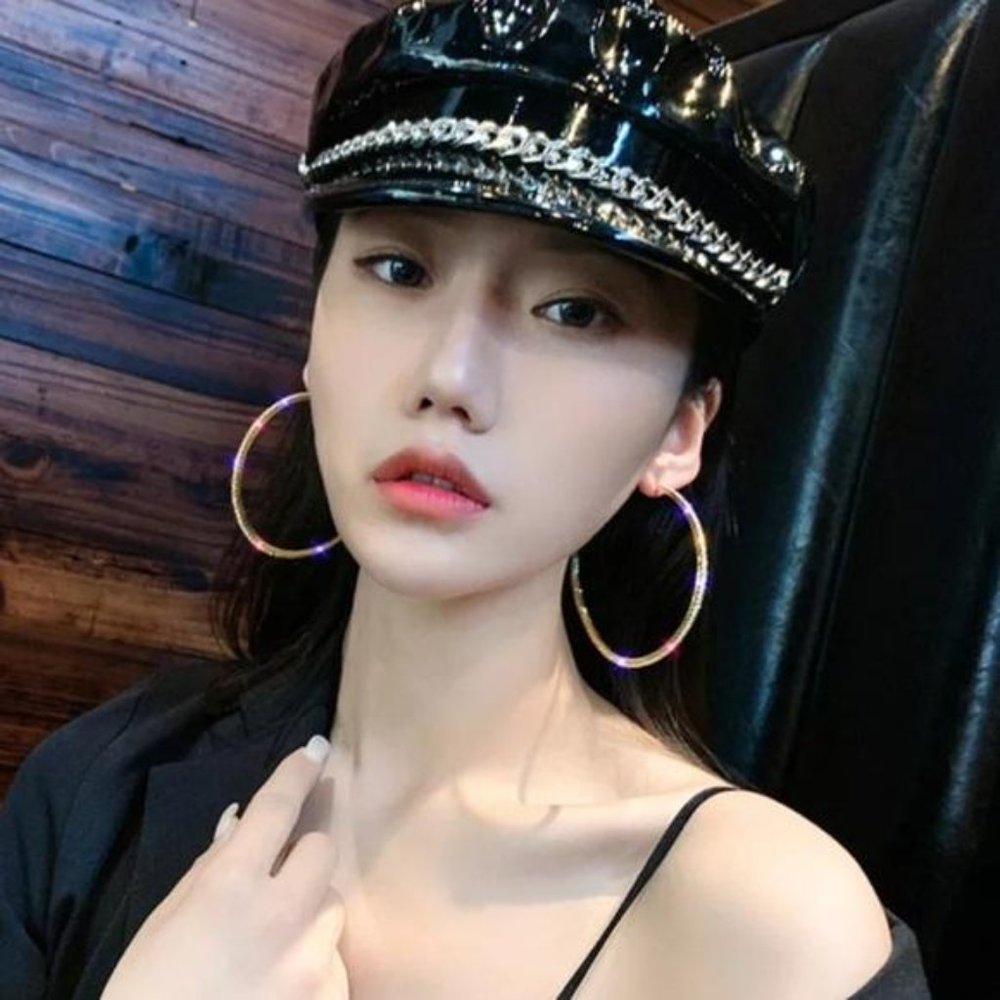 NEW GOLD DIAMOND ROUND HOOP EARRINGS, NICE EARRINGS, CUTE EARRINGS. - Picture 3 of 4